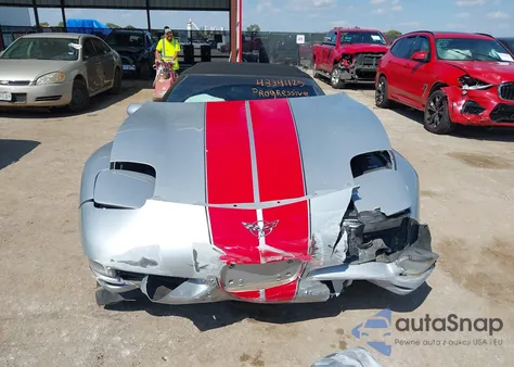 1998 Chevrolet Corvette из США, поврежденный, VIN 1G1YY32G7W5121264